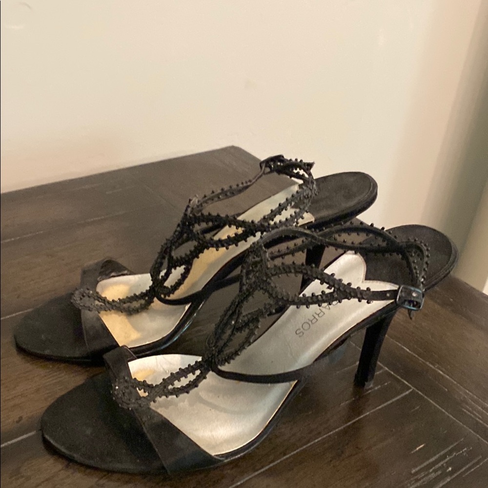 Caparros Black Heels with Elegant Design - Picture 4 of 5